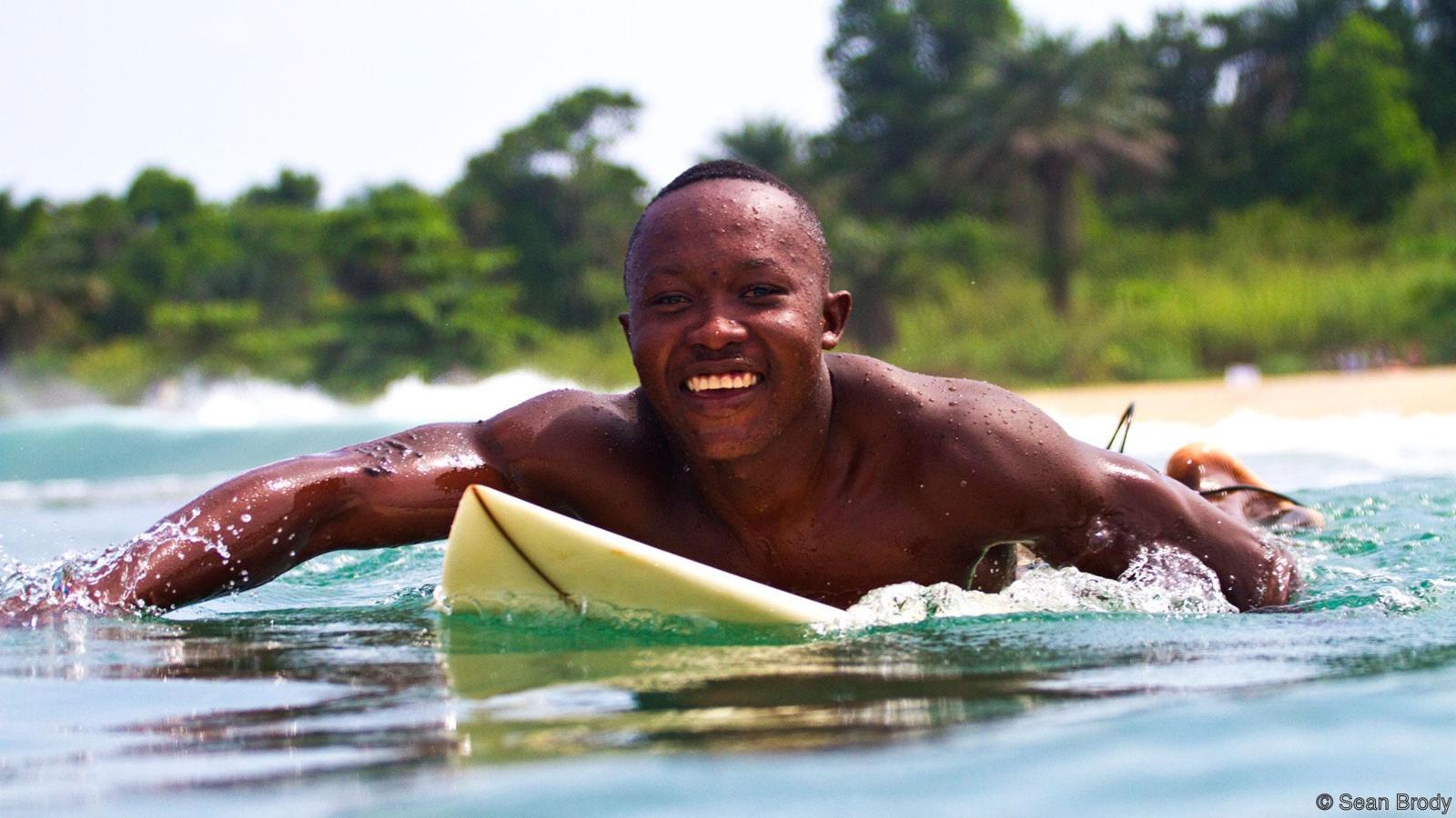 kwepunha Liberia Surf 0